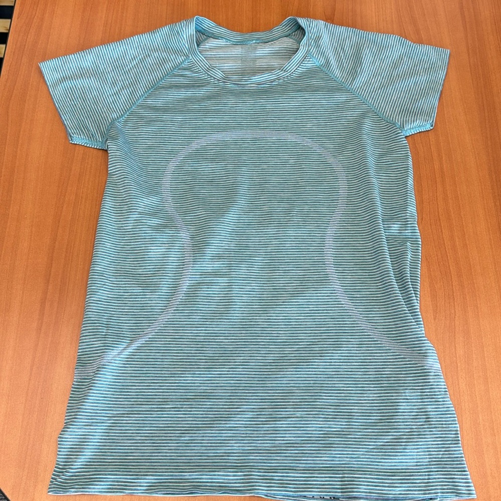 Lululemon Swiftly Tech Tee Hip Length Size 10